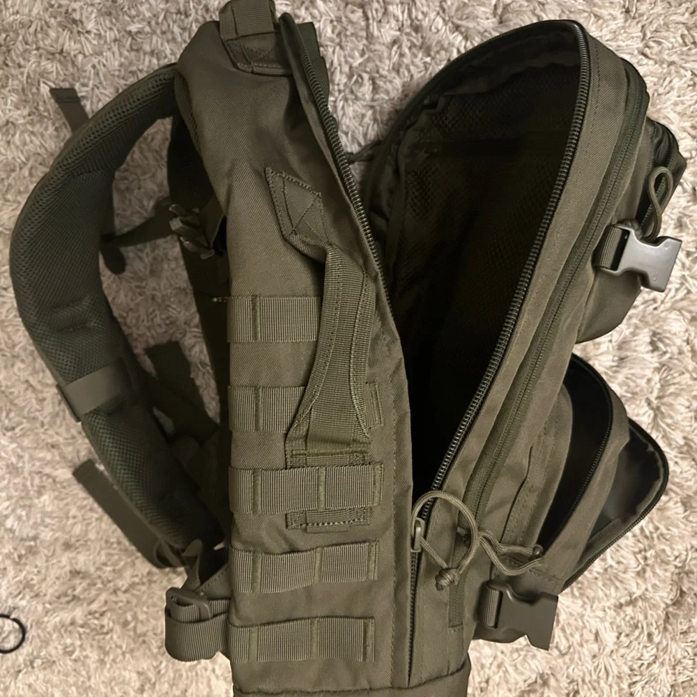 Highland Tactical Green hunting military Backpack - Picture 2 of 10